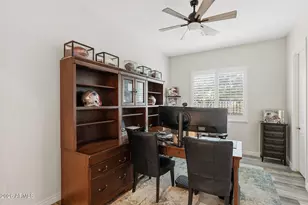 7427 W Saddlehorn Rd, Peoria, AZ 85383 - Photo 10