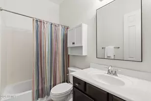 7427 W Saddlehorn Rd, Peoria, AZ 85383 - Photo 12