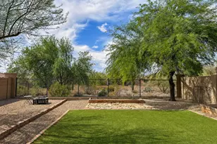 2568 W Bisbee Way, Phoenix, AZ 85086 - Photo 24