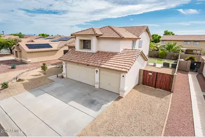 16185 N 158th Avenue, Surprise, AZ 85374 - Photo 2
