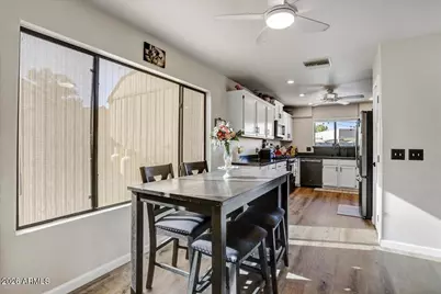 1660 E Whitten Street, Chandler, AZ 85225 - Photo 10