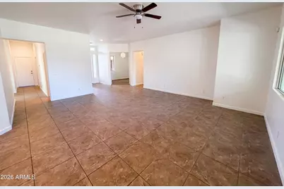 701 E Charlevoix Avenue, Gilbert, AZ 85297 - Photo 4