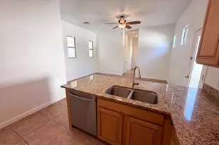 701 E Charlevoix Ave, Gilbert, AZ 85297 - Photo 2