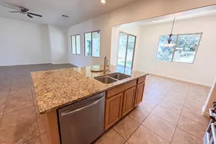 701 E Charlevoix Ave, Gilbert, AZ 85297 - Photo 26