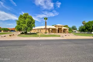 284 S 162nd St, Gilbert, AZ 85296 - Photo 18