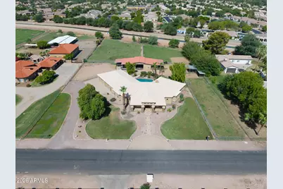 284 S 162nd Street, Gilbert, AZ 85296 - Photo 4