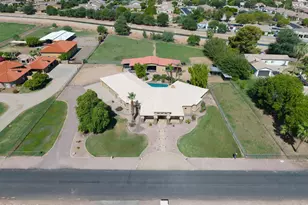 284 S 162nd St, Gilbert, AZ 85296 - Photo 4