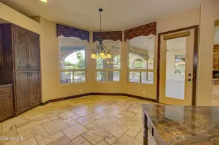 284 S 162nd St, Gilbert, AZ 85296 - Photo 32