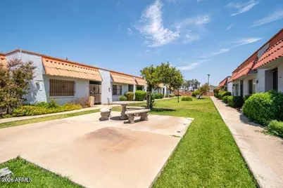 6818 N 35th Avenue #J, Phoenix, AZ 85017 - Photo 2