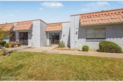 6818 N 35th Avenue #J, Phoenix, AZ 85017 - Photo 1