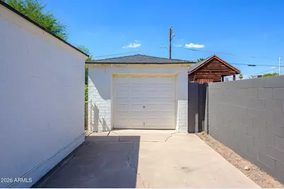 1530 W Edgemont Avenue, Phoenix, AZ 85007 - Photo 6