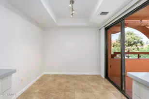 12212 N Paradise Vlg Pkwy S, Phoenix, AZ 85032 - Photo 10