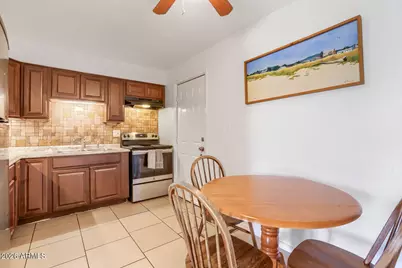 4615 N 39th Avenue #21, Phoenix, AZ 85019 - Photo 8