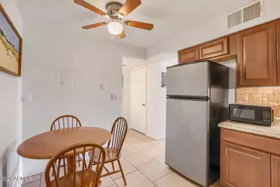 4615 N 39th Avenue #21, Phoenix, AZ 85019 - Photo 10