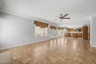 1201 E Seahorse Ln, Gilbert, AZ 85234 - Photo 8