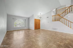 1201 E Seahorse Ln, Gilbert, AZ 85234 - Photo 4