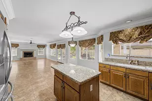 1201 E Seahorse Ln, Gilbert, AZ 85234 - Photo 12