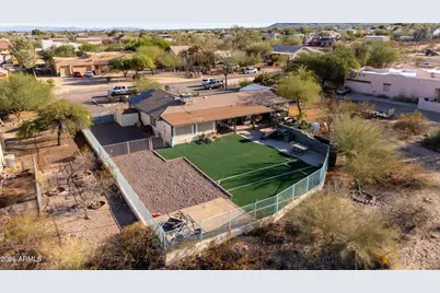 19822 W Georgia Avenue, Litchfield Park, AZ 85340 - Photo 24