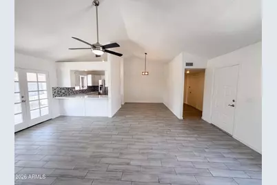 6915 W Cherry Hills Drive, Peoria, AZ 85345 - Photo 10