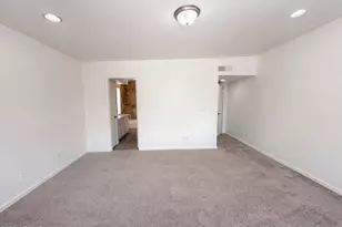 6915 W Cherry Hills Dr, Peoria, AZ 85345 - Photo 4