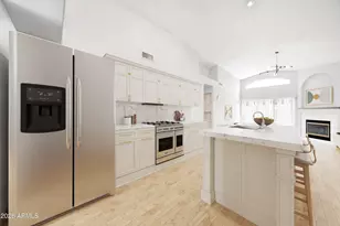 4303 E Angela Dr, Phoenix, AZ 85032 - Photo 14
