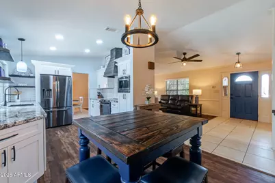 4023 W Beverly Lane, Phoenix, AZ 85053 - Photo 16