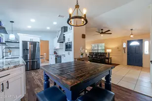 4023 W Beverly Ln, Phoenix, AZ 85053 - Photo 16
