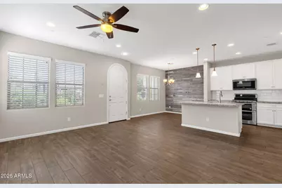 2477 W Market Place #34, Chandler, AZ 85248 - Photo 2