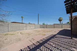 2130 W Cortez Ave, Phoenix, AZ 85029 - Photo 22