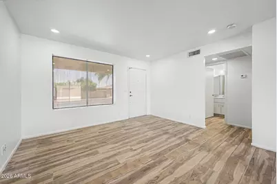 2557 S Zinnia --, Mesa, AZ 85209 - Photo 8