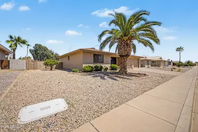 2557 S Zinnia --, Mesa, AZ 85209 - Photo 4
