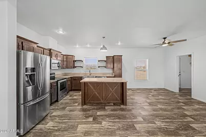 20312 W Arlington Road, Buckeye, AZ 85326 - Photo 12