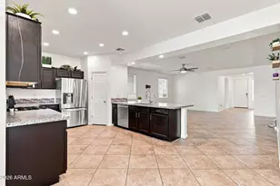 6825 N 130th Dr, Glendale, AZ 85307 - Photo 8