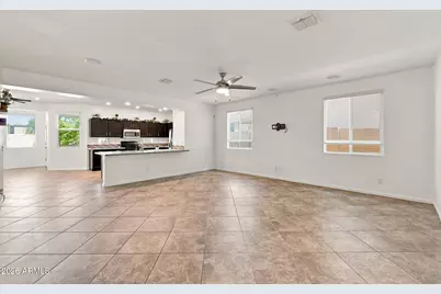 6825 N 130th Drive, Glendale, AZ 85307 - Photo 4