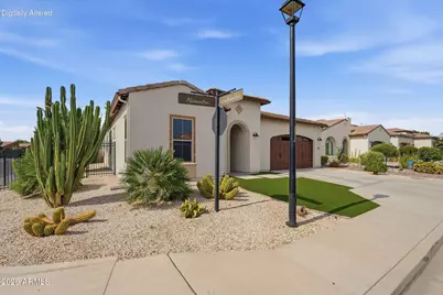 96 E Alcatara Avenue, Queen Creek, AZ 85140 - Photo 2