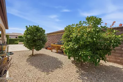 96 E Alcatara Avenue, Queen Creek, AZ 85140 - Photo 14