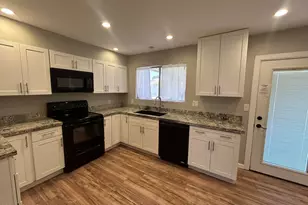2207 W Monroe St, Chandler, AZ 85224 - Photo 8