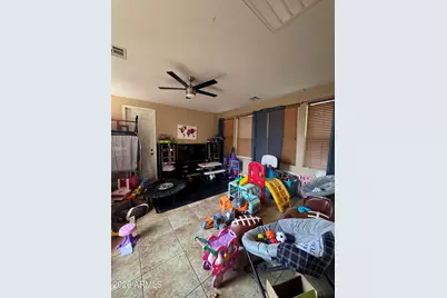 15406 W Dahlia Drive, Surprise, AZ 85379 - Photo 10