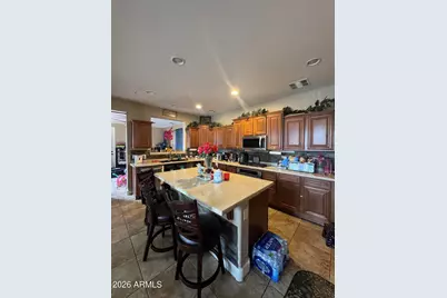 15406 W Dahlia Drive, Surprise, AZ 85379 - Photo 4