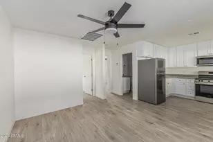 11230 N 17th Ave, Phoenix, AZ 85029 - Photo 8