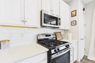 19601 W Turney Ave, Litchfield Park, AZ 85340 - Photo 16