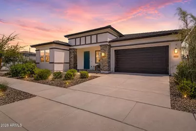 893 W Superstition Drive, San Tan Valley, AZ 85140 - Photo 1