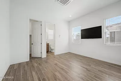 893 W Superstition Drive, San Tan Valley, AZ 85140 - Photo 40