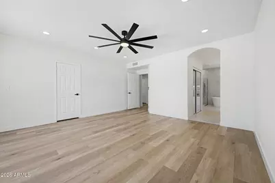 1426 E Amberwood Drive, Phoenix, AZ 85048 - Photo 22
