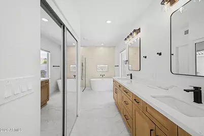 1426 E Amberwood Drive, Phoenix, AZ 85048 - Photo 26