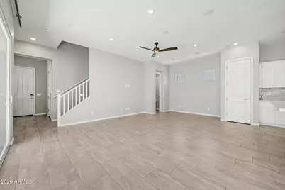 291 E Markwood Drive, Chandler, AZ 85286 - Photo 10