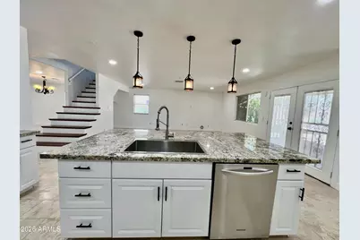 12721 N 58th Drive, Glendale, AZ 85304 - Photo 8