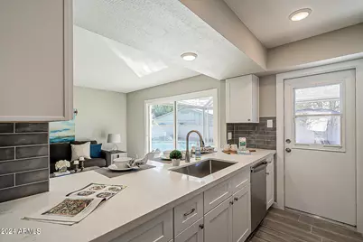 14008 N 52nd Avenue, Glendale, AZ 85306 - Photo 14