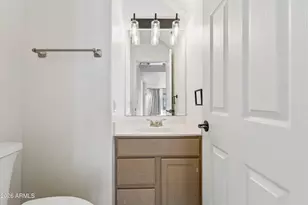 18100 N Catherine Dr, Surprise, AZ 85374 - Photo 16