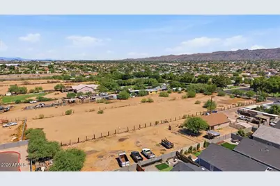 1141 E Roeser Road #-, Phoenix, AZ 85040 - Photo 12